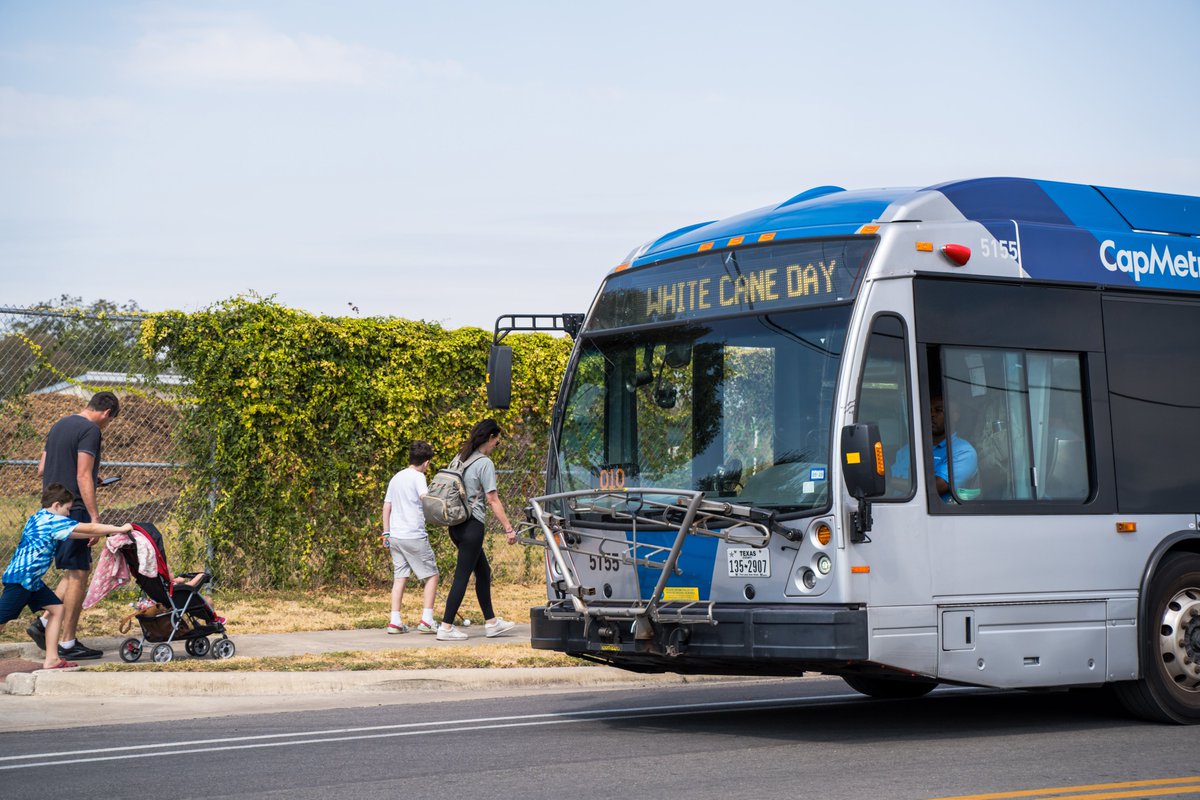CapMetroATX's tweet image. Yesterday, we joined @TSBVI_Outreach to celebrate #WhiteCaneDay, raising awareness about accessibility and inclusivity for the visually impaired. 

This important day highlights the ongoing need for public understanding and support. #CapMetro was proud to be part of this crucial