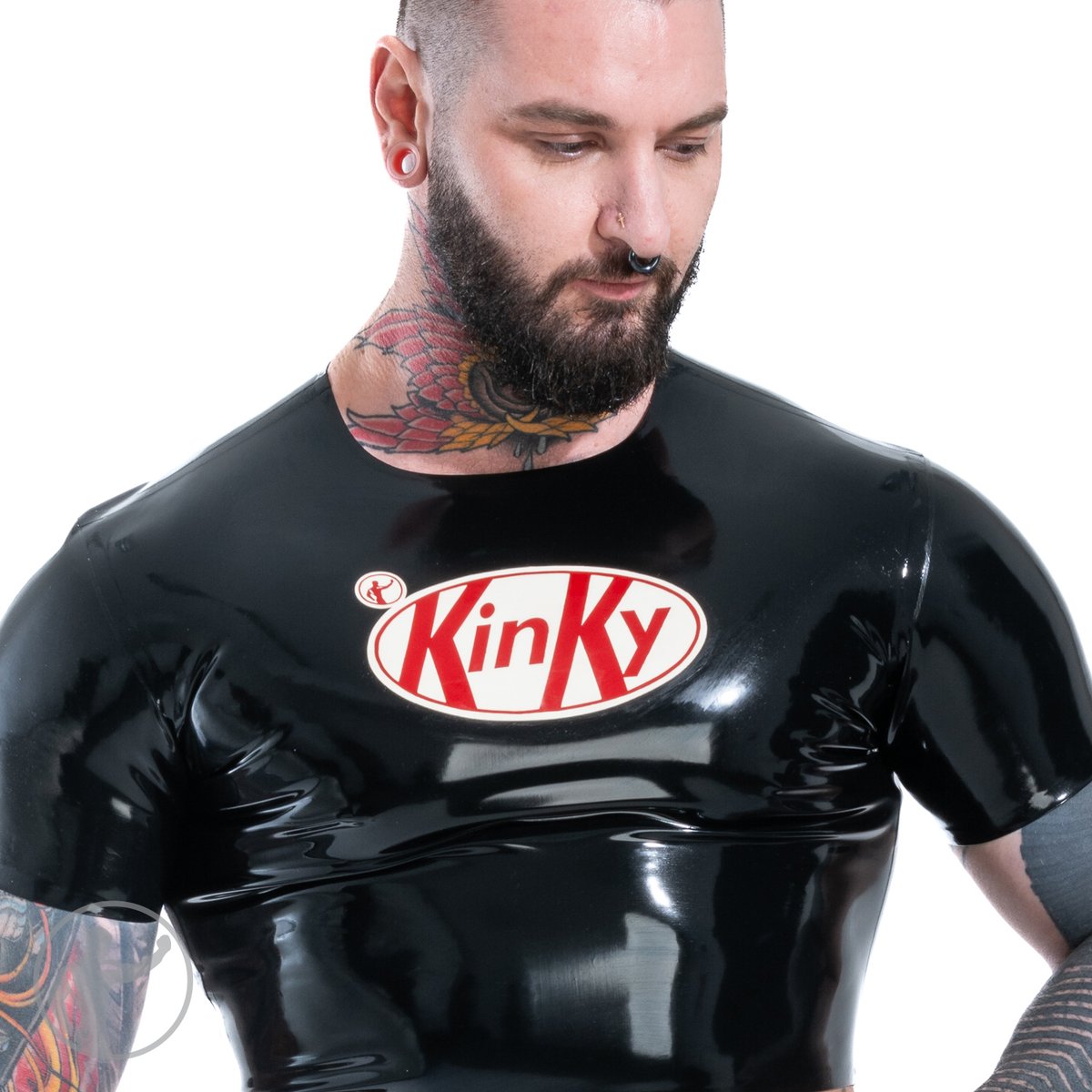 invinciblerubbr's tweet photo. Get your Kink on with our Rubber Kinky Top - Available in short &amp; long length. #invinciblerubber #kinky #rubbertop 
https://t.co/1bI2uymAno https://t.co/gKq8xrPDte