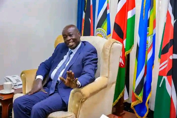 Let's keep our deputy president  in prayers..remember stress can cause heart problems #DeputyPresident #thereisGodinheaven