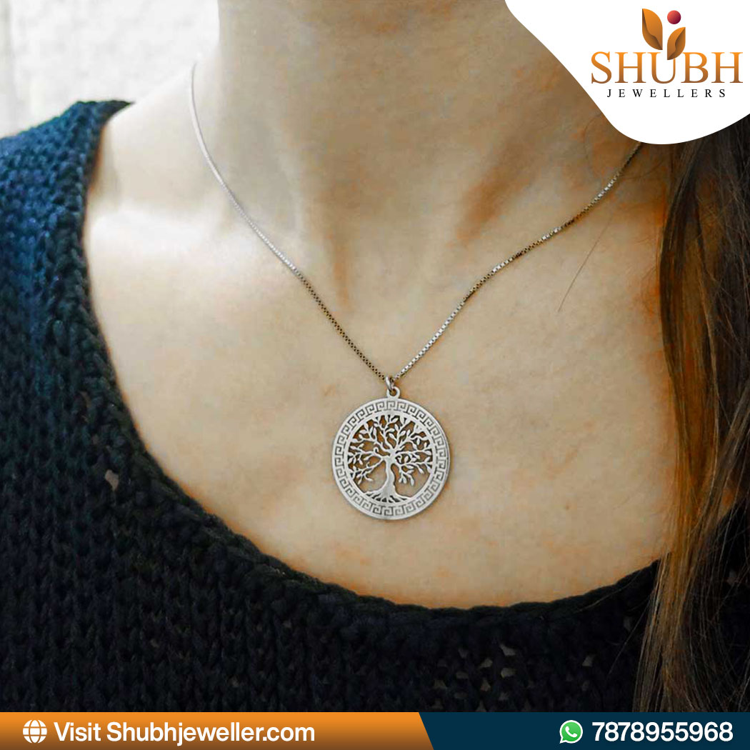 ShubhJeweller's tweet image. ✅ Round Shape Tree
✅ Pure Silver Pendant
✅ For Girls and Boys
✅ For Gifting
✅ Shubh Jewellers

To shop now, message us on WhatsApp at 7878955968 or visit our website shubhjeweller.com

#ShubhJewellers #SilverPendant #TreeDesign #UnisexJewellery #PerfectGift #ShopNow