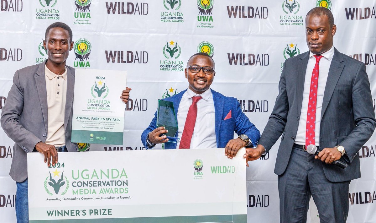 Tushabe Andrew (@tush_andre) on Twitter photo 2024 📌
Uganda Conservation Media Awards 2024
Category: Habitats & Environment (TV/Video)
Winners: <a href="/AkizaElie/">Elie Akiza</a> (Reporter),
<a href="/tush_andre/">Tushabe Andrew</a> (Videographer)
Cc: <a href="/ugwildlife/">Uganda Wildlife Authority</a>, @UgTourismBoard, <a href="/MTWAUganda/">Ministry of Tourism-Uganda</a> <a href="/WildAid/">WildAid</a>, <a href="/WildAidAfrica/">WildAid Africa</a> 2024 📌
Uganda Conservation Media Awards 2024
Category: Habitats & Environment (TV/Video)
Winners: <a href="/AkizaElie/">Elie Akiza</a> (Reporter),
<a href="/tush_andre/">Tushabe Andrew</a> (Videographer)
Cc: <a href="/ugwildlife/">Uganda Wildlife Authority</a>, @UgTourismBoard, <a href="/MTWAUganda/">Ministry of Tourism-Uganda</a> <a href="/WildAid/">WildAid</a>, <a href="/WildAidAfrica/">WildAid Africa</a>