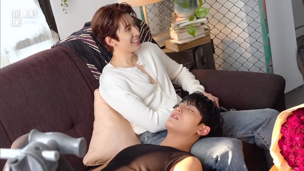 wonubliss's tweet photo. wonwoo and mingyu 🤍 https://t.co/kEet0kjXJh