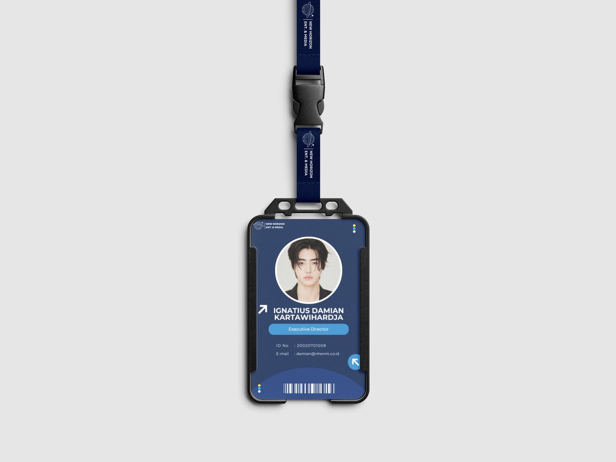 karadiant's tweet photo. #sunsun office au

—a partnership proposal;

tiba-tiba dimutasi ke posisi executive assistant aja udah susah, apalagi ini untuk direktur yang setiap hari membuat arshia mikir, "ini gue sebenernya kerja atau dikerjain?" https://t.co/bRarEPFLzU