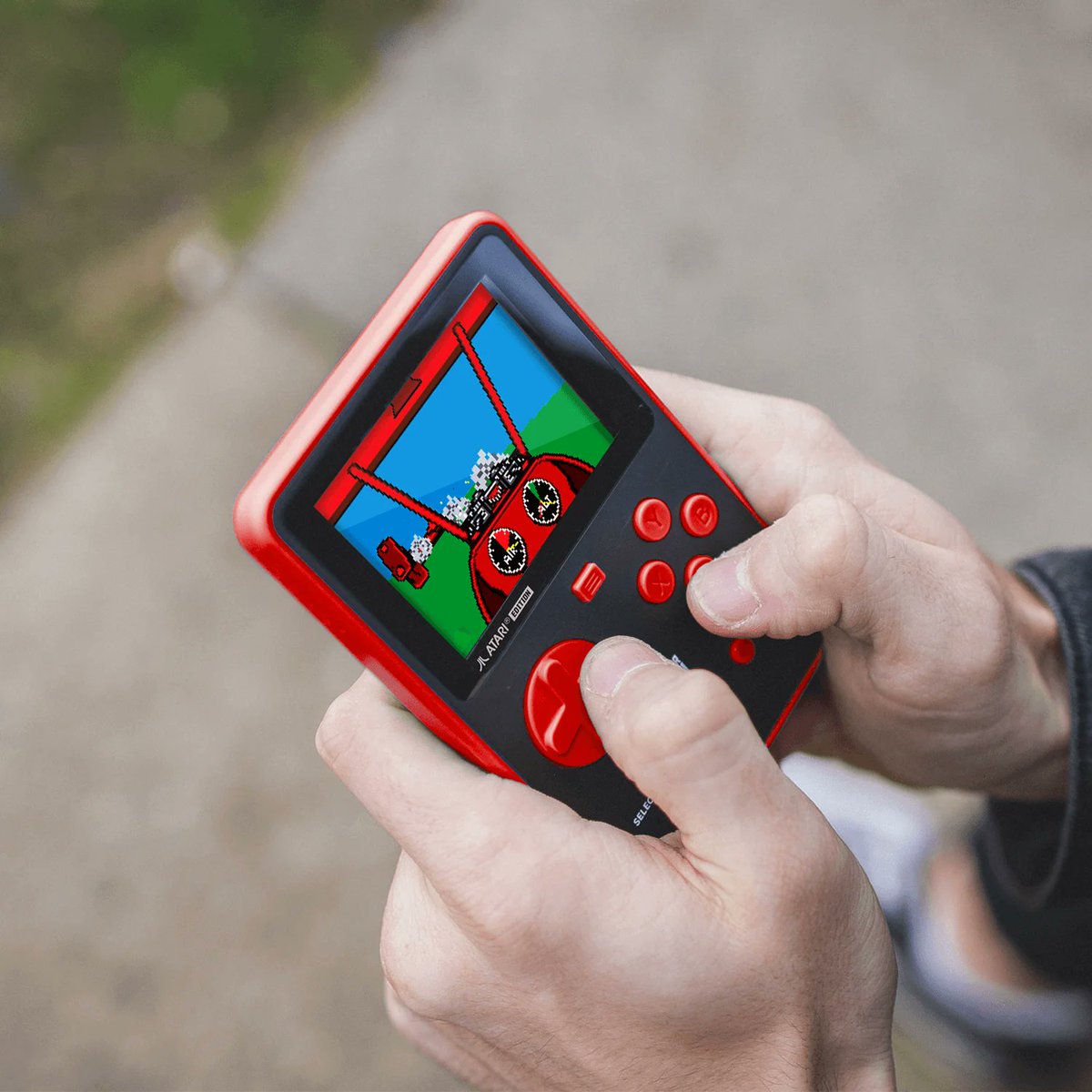 The Evercade-compatible Super Pocket Atari Edition features a selection of great arcade classics like the legendary Berzerk, plus deeper cuts from Atari history like Lynx classics Turbo Sub and Warbirds!

Plus full compatibility with all Evercade cartridges, of course.

Find out