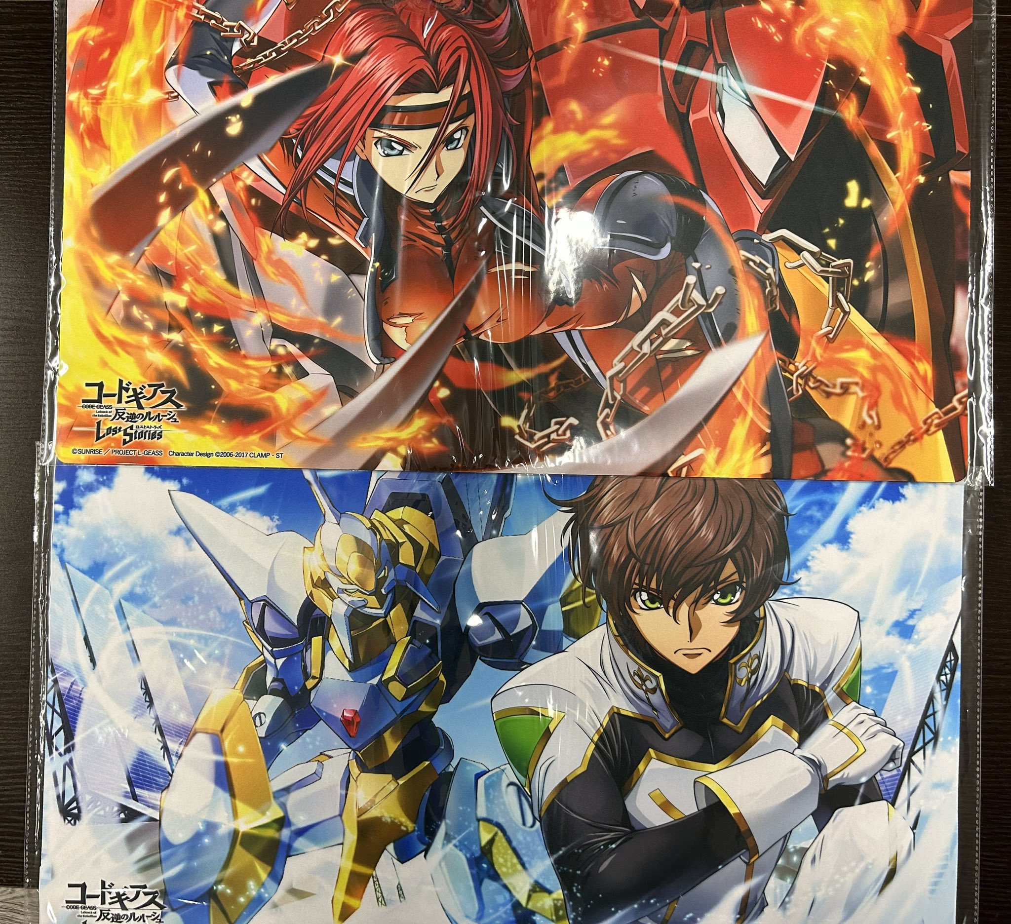 コードギアス カレン C.C. ラバーデスクマット 聞き入っ