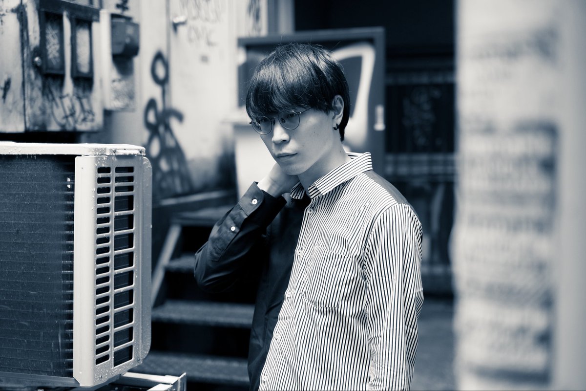 bishamon_bell's tweet photo. [ゲスト紹介:2/4] 10/19(Sat) #trdm Vol.45 
Terrordome Vol.45、2人目のゲストは「DJ 490」！
10年以上の付き合いがある彼ですが、Terrordomeへの出演は2年ぶりになります！関東でもあまり類を見ないUK Hardcoreと歪系Hardcoreの両方に対応したスタイルはHAPPY JACKをフィーチャーした今回にベストマッチな機会となります！ぜひご期待ください！
(Bishamon)

>>DJ 490<<
2007年より音楽活動を開始、現在はUK Hardcore,Gabberを主軸としている。
その個性的な楽曲は海外でも評価されており、2013年にスペインのレーベル『Magic Chord Recordings』からのリリースを果たしている。
また2016年にM-Projectとのコラボ楽曲『Dancefloor Banger』をLethal Theoryよりリリース。
DJとしては、シャープでソリッドな選曲と、トリッキーなプレイスタイルを持ち味としており、『WEEKEND RAVERS』、『X-TREME HARD』、『TOKYO HARD GROOVE SESSION』等、様々なパーティに出演し、
これまでに、Darren Styles、Joey Riot、Alex Prospect、DJ Cotts、DJ Mad Dog、AniMe、Jack Of Sound等のトップレベルのアーティストとの共演を果たしている。

https://t.co/mggUEh3svW

https://t.co/SarOD3qw1c
#trdm