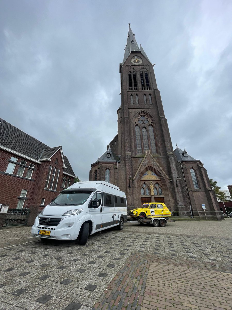 Hey ho let's go 💪🏻
On our way to Spa !!
#2cv #Spa #2cvRacing #24h2cv <a href="/circuitspa/">Spa-Francorchamps</a>