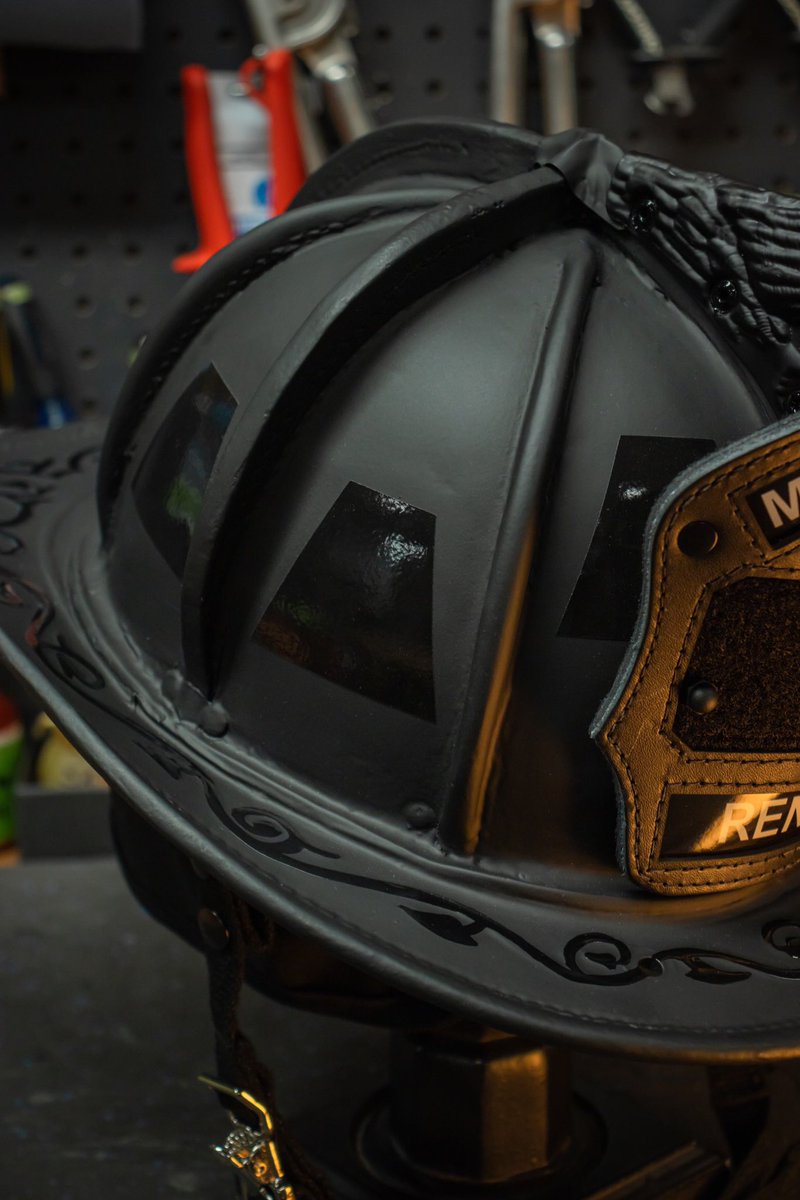 Sharpest Helmet of the Season?

We think so - New N5A build blacked out from top to bottom + painted scrollwork for that extra pop 🔥

What do you think?