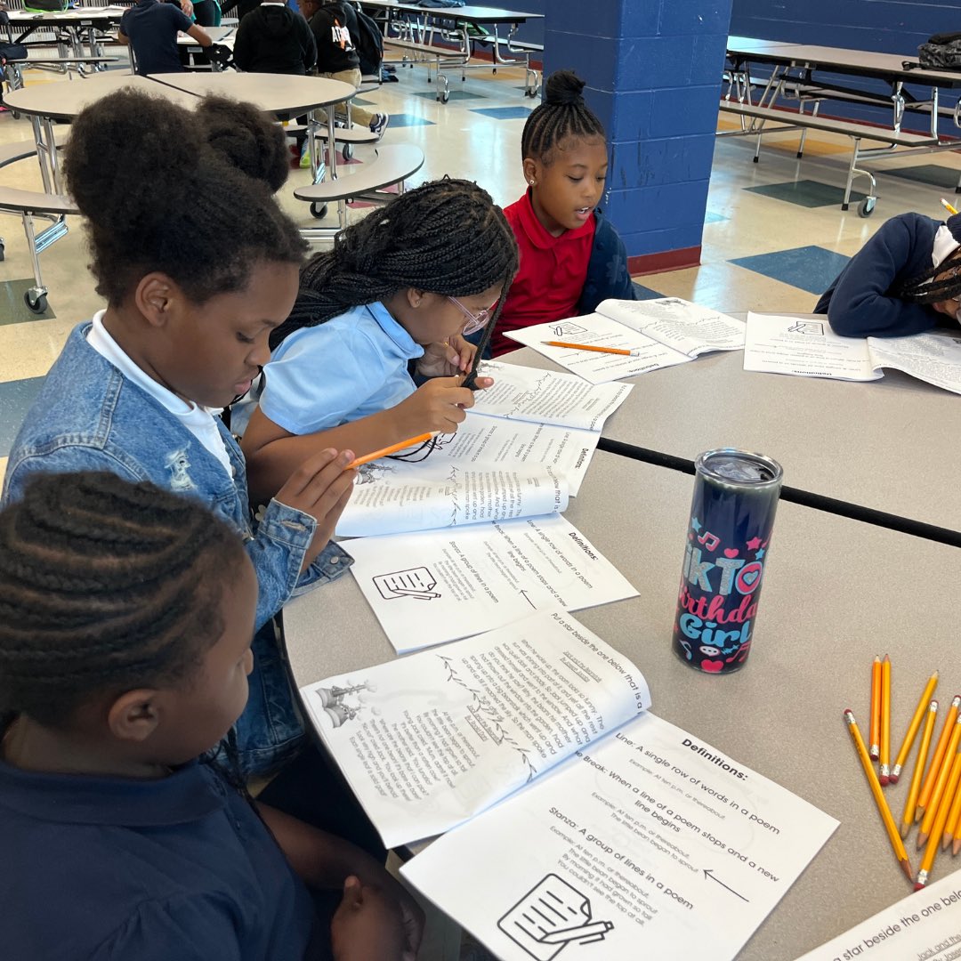 Cleveland SCORES tweet media