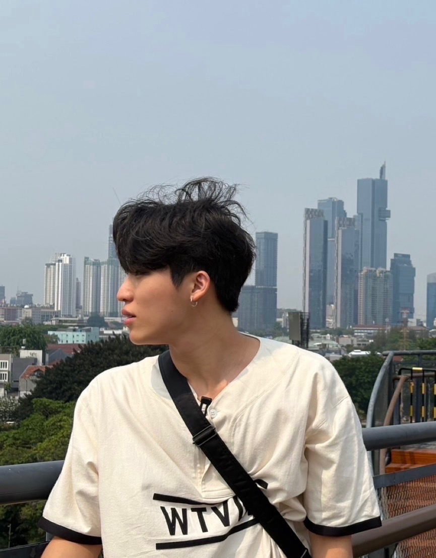 -star Akhirnya si paling jarang update nongol. Bangun lu semua! Park Jeong woo update pake HP baru😭