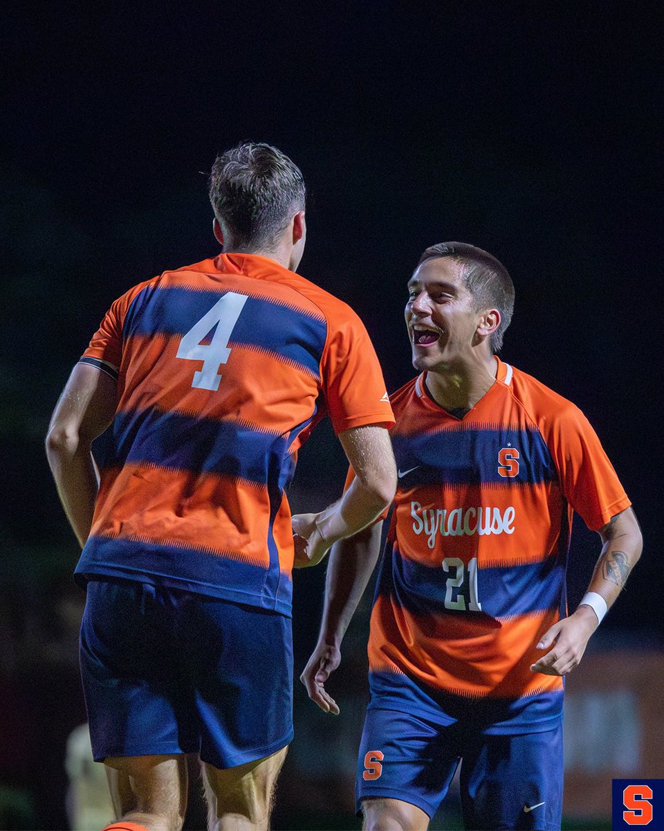CuseMSOC's tweet photo. Itching to get back out on the pitch 

#DareToDream https://t.co/E7WzKvXbiG