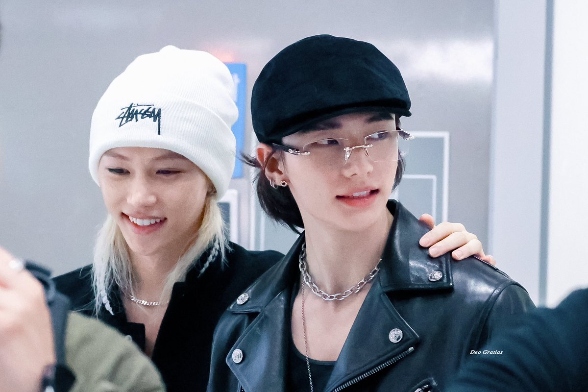 deogratias_hf's tweet photo. 241017

🫳🏻🫳🏻

#현진 #Hyunjin #황필
#Felix #필릭스 #Hyunlix
#스트레이키즈 #StrayKids https://t.co/10TCncDeny