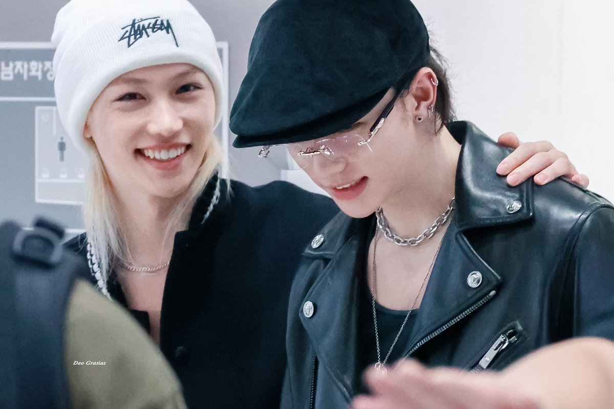 deogratias_hf's tweet photo. 241017

🫳🏻🫳🏻

#현진 #Hyunjin #황필
#Felix #필릭스 #Hyunlix
#스트레이키즈 #StrayKids https://t.co/10TCncDeny