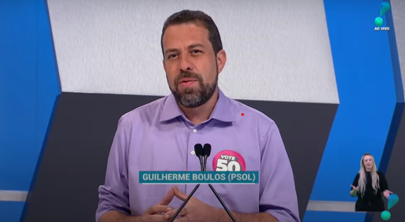 RedeTV's tweet photo. ESTAMOS AO VIVO com o candidato Guilherme Boulos, do PSOL.
.
.
.
#DebateRedeTVUOL #Debate #eleições #eleições2024 #política #prefeituradesp #candidatos #guilhermeboulos https://t.co/tX4BrkebSl