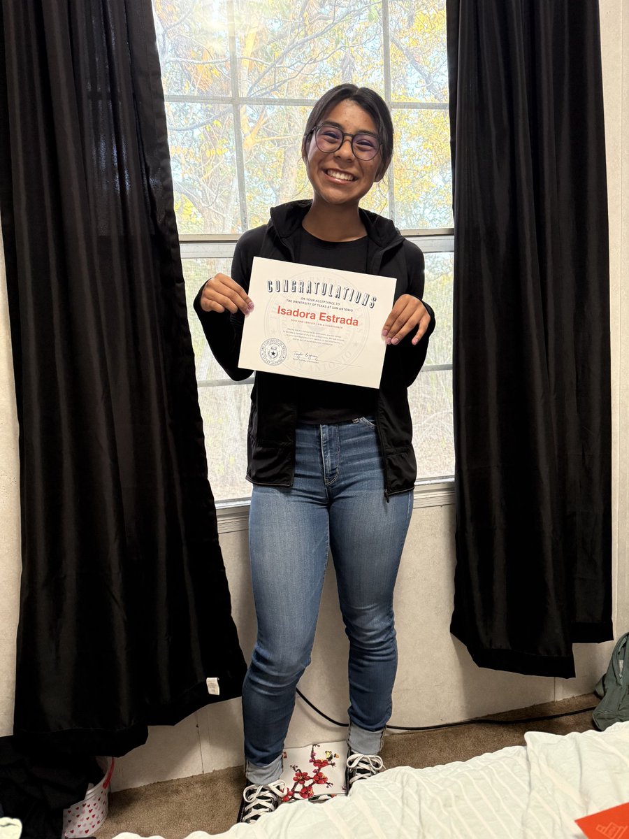 Dory Estrada tweet media