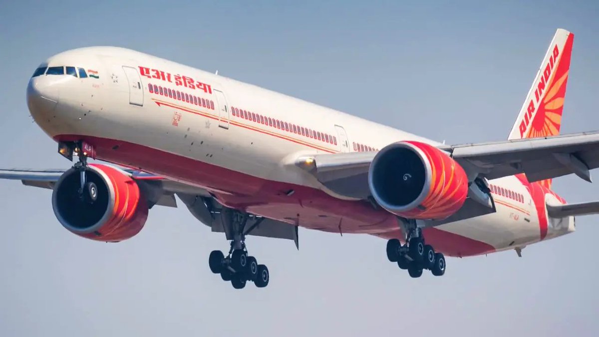 BenefitNews24's tweet photo. #AirIndia flight – AIC129 transmits emergency signal, while flying over United Kingdom capital London from Mumbai, on Thursday. A squawk signal 7700 was sent out to the air traffic control, which indicates some kind of general emergency.
@airindia
#Emergency #Signal #SquawkCode #landing #Mumbai #London