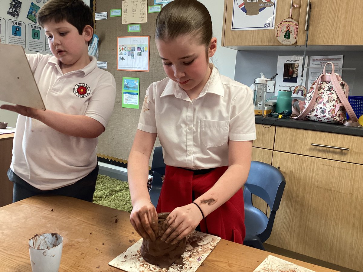 Mrs Gibirdi tweet media