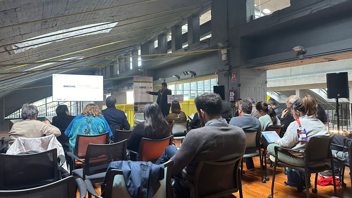 La Liga Iberoamericana (@ligaiberoamosc) on Twitter photo Empezamos con <a href="/estevebotella/">Esteve Botella i Valls</a>, quien está presentando la Cartera #Olympism365 ⚽💻💡
"Nuestro objetivo es generar puentes y buscar sinergias donde antes no han sido exploradas, como entre la tecnología y el deporte". #ForoIberoamericano2024 #HaciendopolíticaJuntos Empezamos con <a href="/estevebotella/">Esteve Botella i Valls</a>, quien está presentando la Cartera #Olympism365 ⚽💻💡
"Nuestro objetivo es generar puentes y buscar sinergias donde antes no han sido exploradas, como entre la tecnología y el deporte". #ForoIberoamericano2024 #HaciendopolíticaJuntos