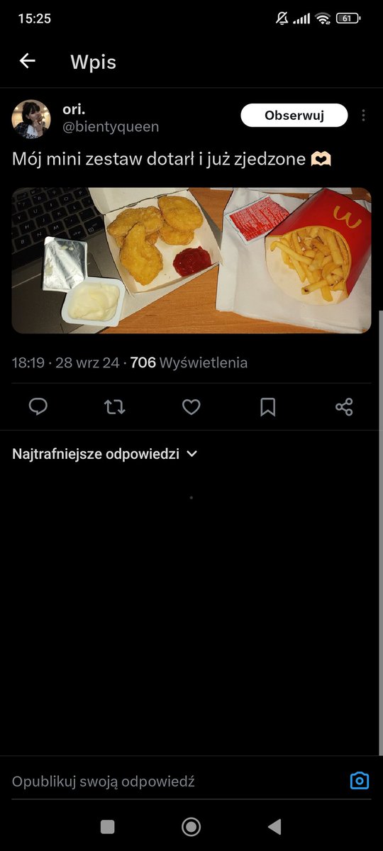 xeesy999's tweet photo. @GigaMutant4 @mlodybolas + wystarczy trochę zescrollowac i zobaczyć że paluchy jak berlinki https://t.co/EDbGa6SjZf