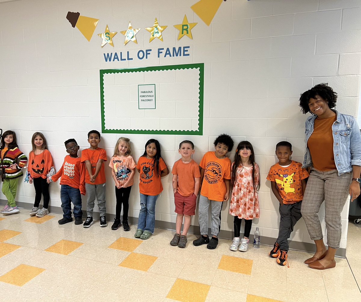Unity Day 2024, uniting to prevent students from being bullied. We saw lots of orange shirts today, only captured a few pics, it was a wonderful yet busy day! #SuperFRES