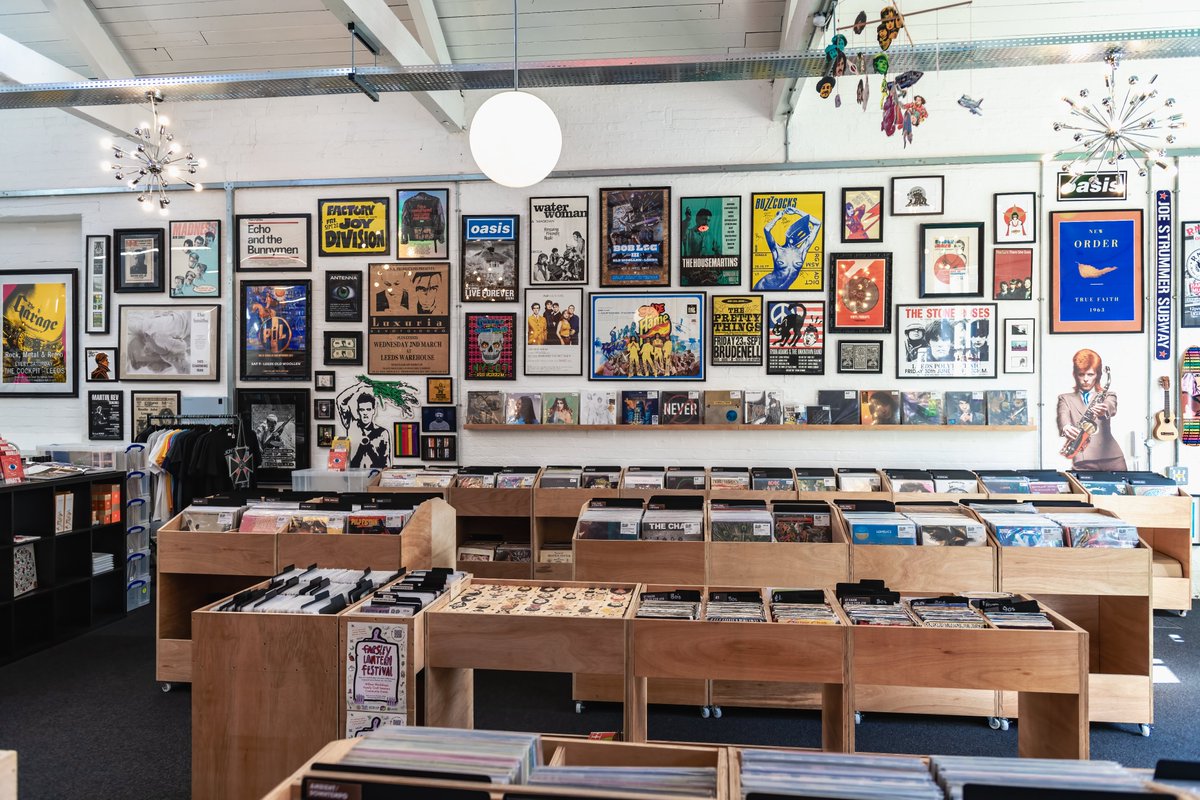 The Old Woollen tweet media