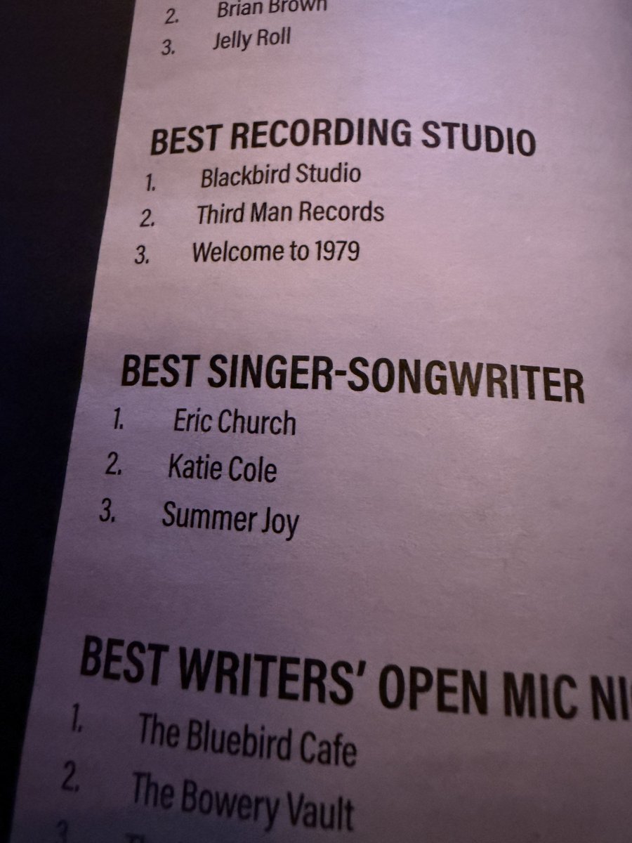 Katie Cole tweet media