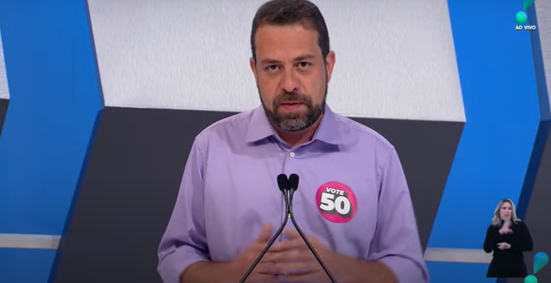 RedeTV's tweet photo. "A crise de apagão de São Paulo só vai acabar quando a gente tirar a Enel e o Ricardo Nunes", diz Boulos sobre a crise de apagões na cidade de São Paulo.
#DebateRedeTVUOL #Debate #eleições #eleições2024 #política #prefeituradesp #candidatos #guilhermeboulos https://t.co/t2r82sLLJW