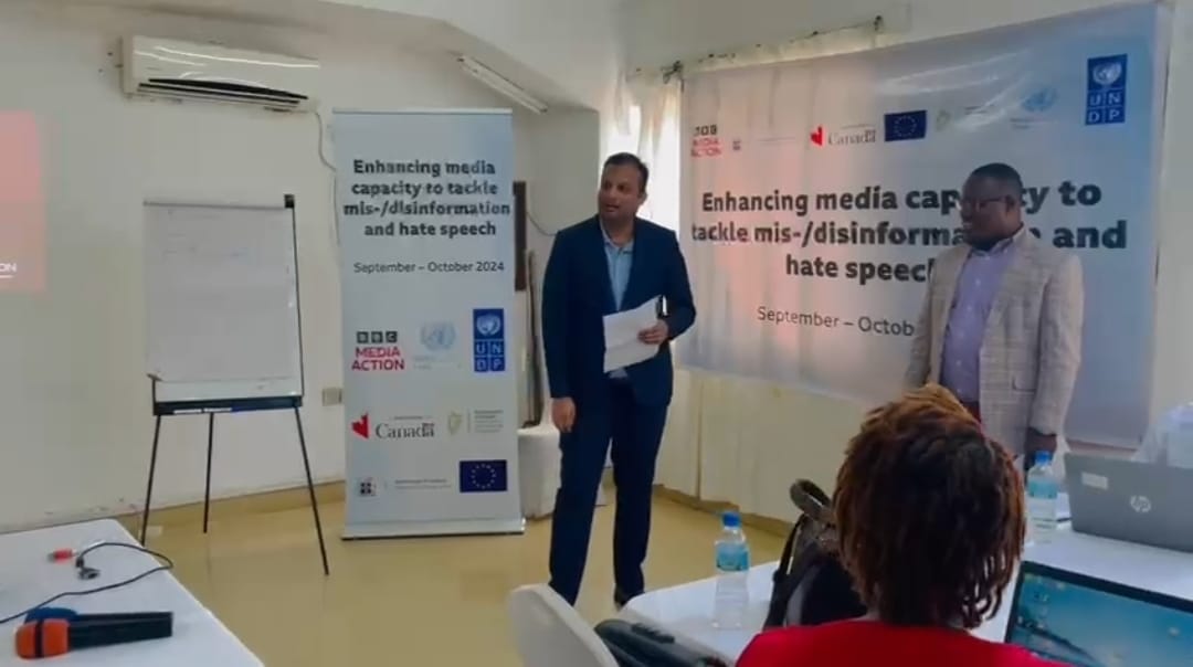 Sagar_Adhikari_'s tweet photo. Thrilled that @UNDPSierraLeone supported #BBCMA trainings for journalists &amp; influencers on tackling mis/disinformation. The sessions have been incredibly insightful &amp; useful for me too! Together, we’re building a more informed media landscape in 🇸🇱. 

🔗: https://t.co/cACiEmZcKi https://t.co/VvDBJLci2H