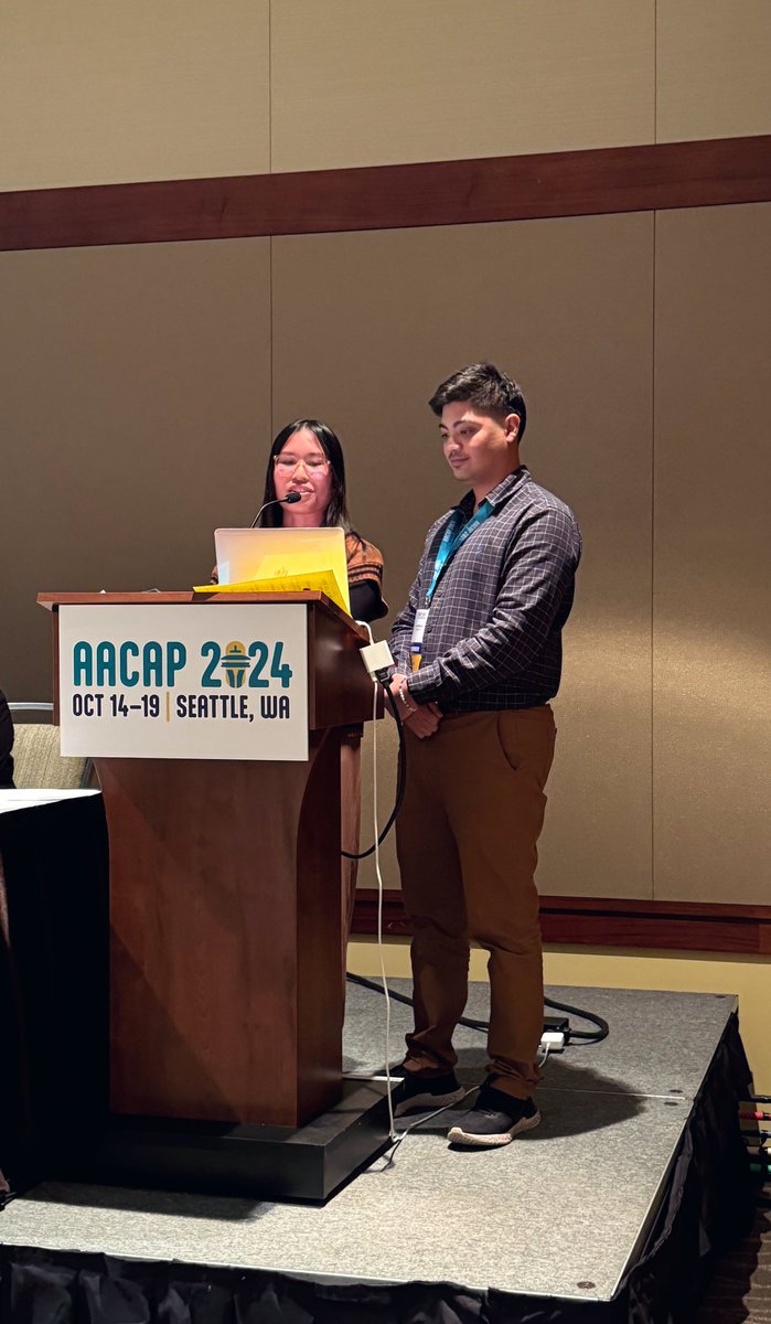 JLiu_Zarzuela's tweet photo. AACAP Day 1 was a blast⭐️
-Presented our Pecha Kucha at the AALI Ideas Forum and heard from so many inspiring presenters!
-Caught up with other @UTSW_Psychiatry trainees😄
-Finally met @danahatassi in person after co-managing @CAP_MSR social media🤝🏼 https://t.co/65NUhcIXBW