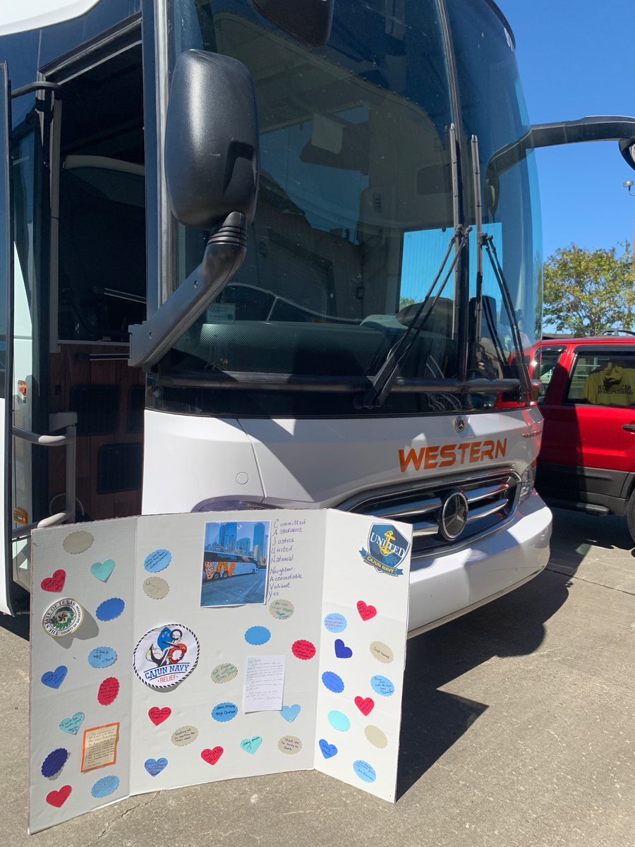 WesternMotorHTX's tweet photo. On our way to support North Carolina. Thank you Tiki Island, Omega Bay and Bayou Vista for providing the donations! https://t.co/fKhH0rg3lp