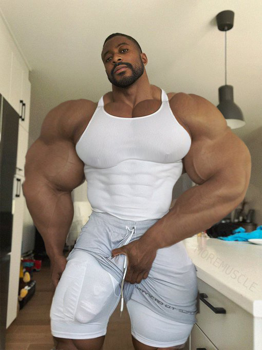 VMorphs's tweet image. Would you be a good boy and help me a bit down there?🤤