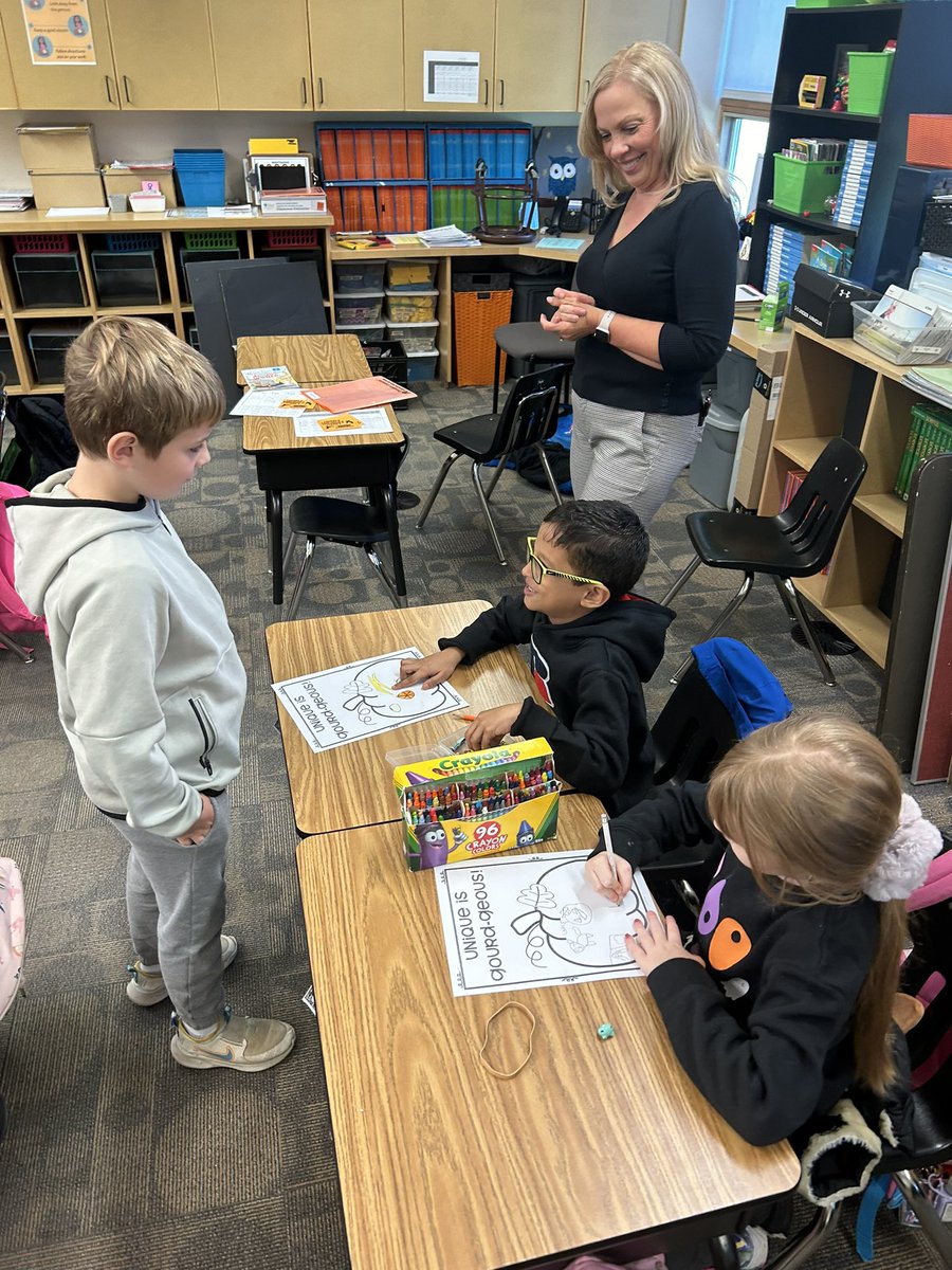 MrsHarner's tweet photo. Thank you Mrs. Chase! You helped every student feel seen and heard today! You brought some amazing helpers too! @mrs_c_sc @clearprincipal @HanoverPublic https://t.co/g0qK0uWjGC