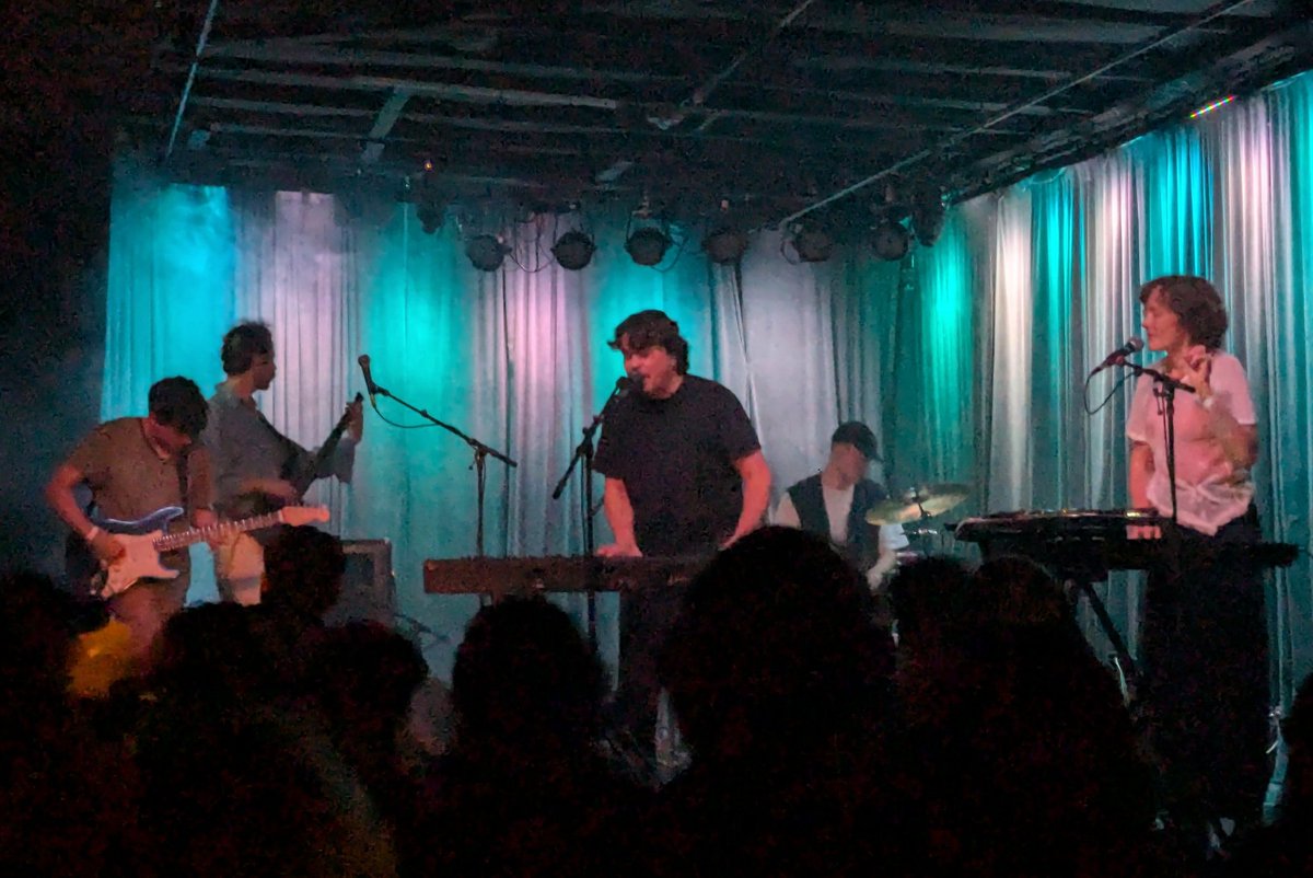 cupkkakee's tweet photo. cool stuff from last night https://t.co/iKNQaWt7Ft