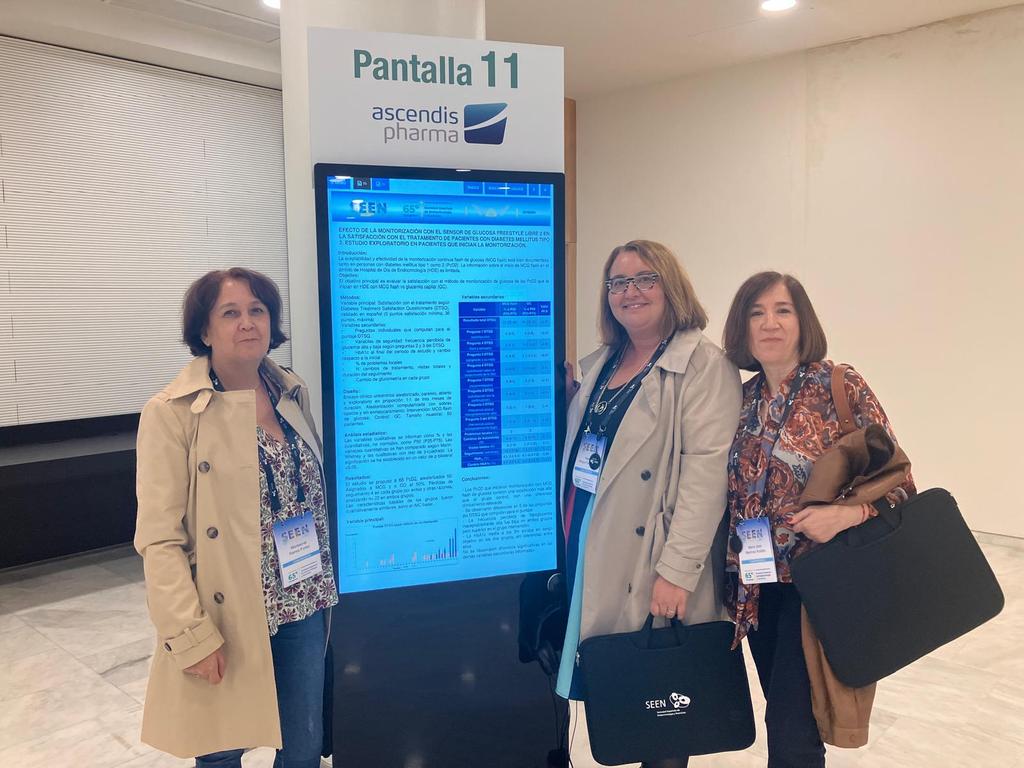 mjosemroldan's tweet photo. Efecto de la monitorización con sensor de glucosa en la satisfacción con el tratamiento de personas con #diabetestipo2. Ensayo clínico realizado en hospital de día de @HospitalSantPau @EndocrinoSPau desarrollado por el equipo de enfermería @InfermeriaSPau, con grandes resultados https://t.co/c9CXlS2fXQ