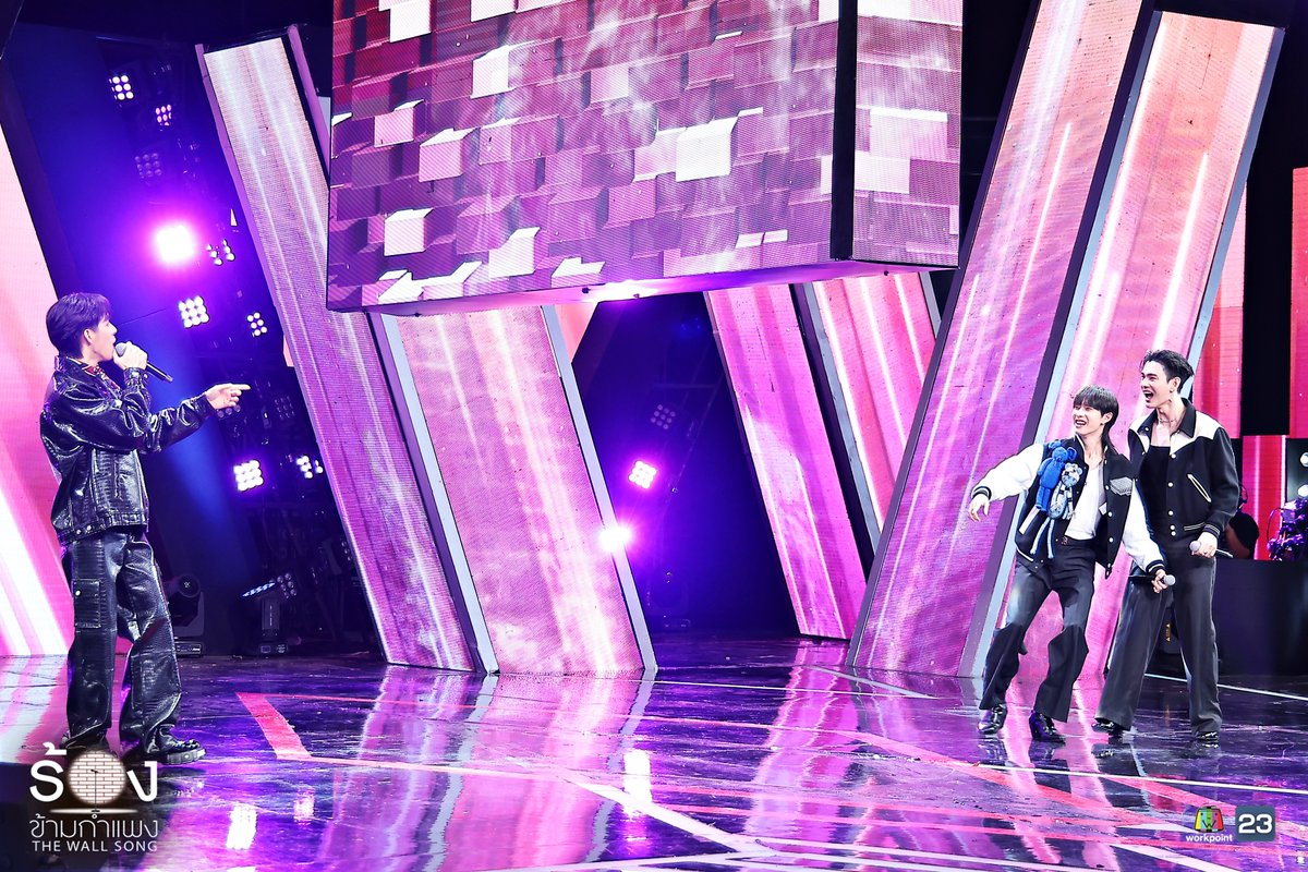 thewallsong's tweet photo. เปิดคู่แรก 2 หนุ่ม “พูห์ กฤติน &amp; พาเวล นเรศ” พกความมั่นใจมาแบบคูณ 2 แต่ไม่วายโดนเพื่อนนักแสดงอย่าง “แฟรงค์ ธนัตถ์ศรันย์” แกงจนอยู่หมัดทายผิด Failed❌️ ประเดิมคู่แรกไปเลย

🎼 #ร้องข้ามกำแพง #TheWallSong #Workpoint #Workpoint23
#พูห์กฤติน
#พาเวลนเรศ
#แฟรงค์ธนัตถ์ศรันย์ https://t.co/fm22FpqOXI
