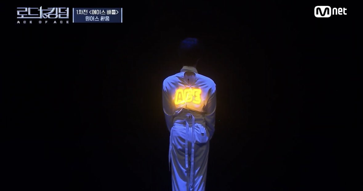 IntoAFandom's tweet photo. Hwanwoong is now 4/4 when it comes to the ace battle. He won the preliminary round, he won round one, he won the 1v1 battle, and him and Seoho just won round 2. 

The Ultimate Ace. https://t.co/PIJOwfkMGk