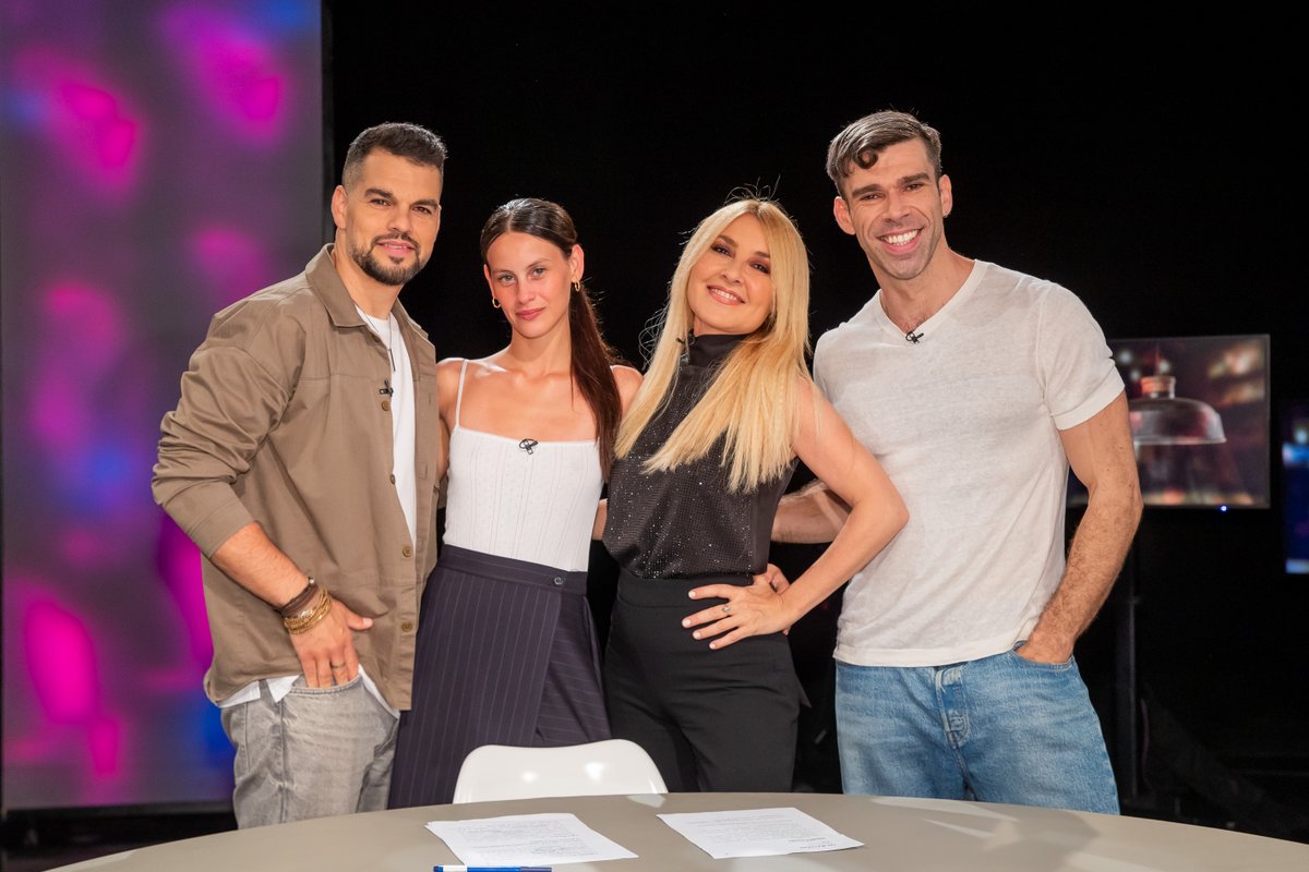 Versión Española tweet media