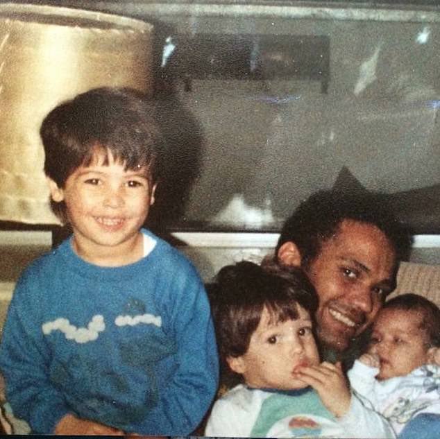 TateTheTalisman's tweet photo. Rest in peace Dad. 

9 years ago today. https://t.co/UXMdDYlVoM