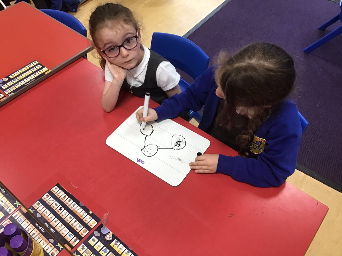 StPPPrimaryY1's tweet image. We enjoyed playing a game for our end of unit activity ✏️🖊️
#powermaths #year1 #partwholemodel @StPPPrimary