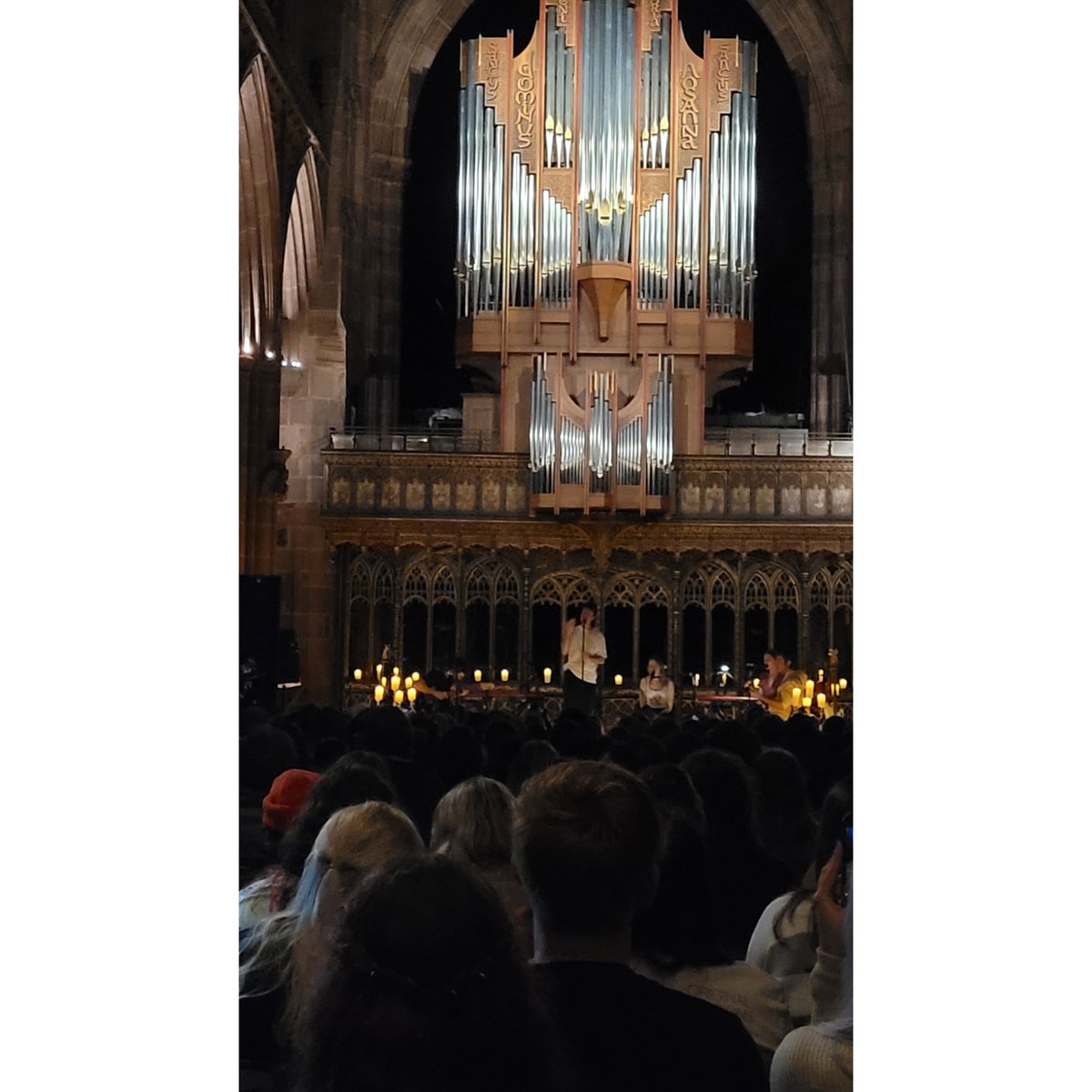Juki_W's tweet photo. Bastille "&amp;" Candlelight Sessions Manchester Cathedral 16/10/2024 🕯⛪️

https://t.co/ftZHq4uMQc

#blog #blogger #fblog #fblogger #liverpoolblog #liverpoolblogger #bastille #bastilledan #charliebarnes #candlelightsessions #ampersand #livemusic #gig #manchester #manchestercathedral https://t.co/oj4zaNO7Jr