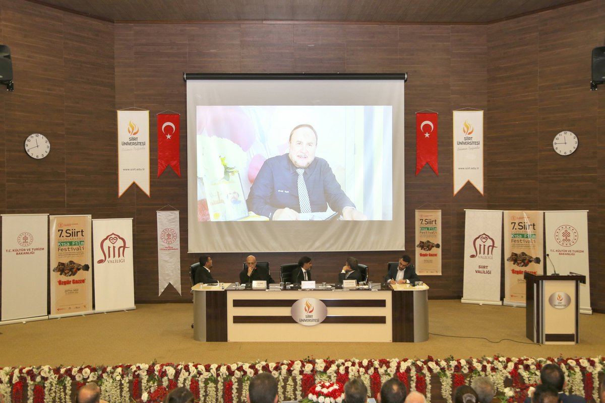 Üniversitemiz Rektörü Prof. Dr. Nihat Şındak 7. Siirt Uluslararası Kısa Film Festivali Kapsamında Düzenlenen Söyleşilere Katıldı  

🔗siirt.edu.tr/haber-etkinlik…

#siirt #siirtüniversitesi #siü #biliminışığında

1⃣