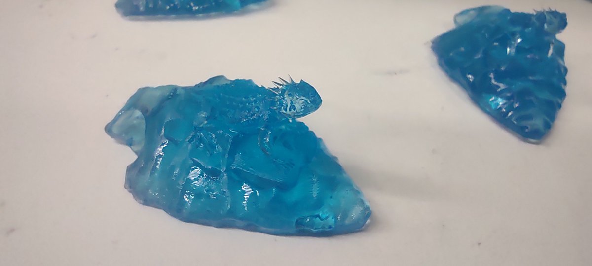 SpencerLove39's tweet photo. Daily Tip #54 Resins can be colored. For example, BASF supplies a color kit for their resins. #3DPrinting #Resinprinting #manufacturing #manufacturer #massproduction #injectionmolds #OEM #additivemanufacturing https://t.co/6fEPBTXym6