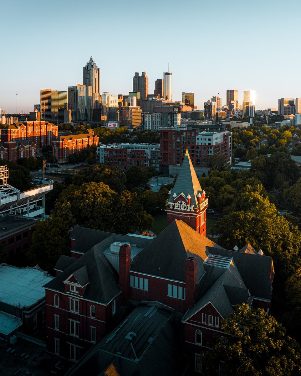 GeorgiaTech's tweet image. In the heart of Atlanta, where innovative and bright minds flourish.

📸: @shotsbyesco