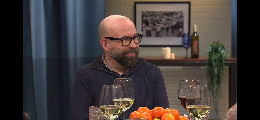 RobesonLibrary's tweet image. 🍽 ICYMI: Robeson reference librarian Bart Everts made an appearance this week on @whyy's 'Check, Please! Philly' & discussed three local restaurants. Watch the full episode here: whyy.org/episodes/mawn-…
#RutgersLibraries #RutgersCamden #Rutgers