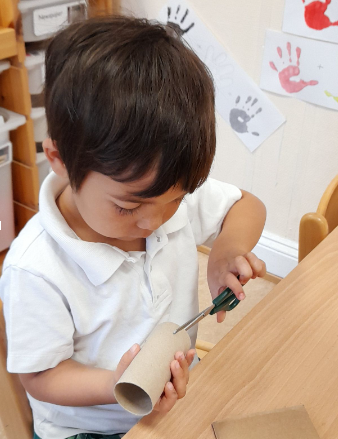 Last week, our Foundation students crafted creativity from chaos with their junk modelling project! Check it out here loom.ly/eV0Q3As. #BISS #Foundation #internationalschools #art #junkmodelling #creativity