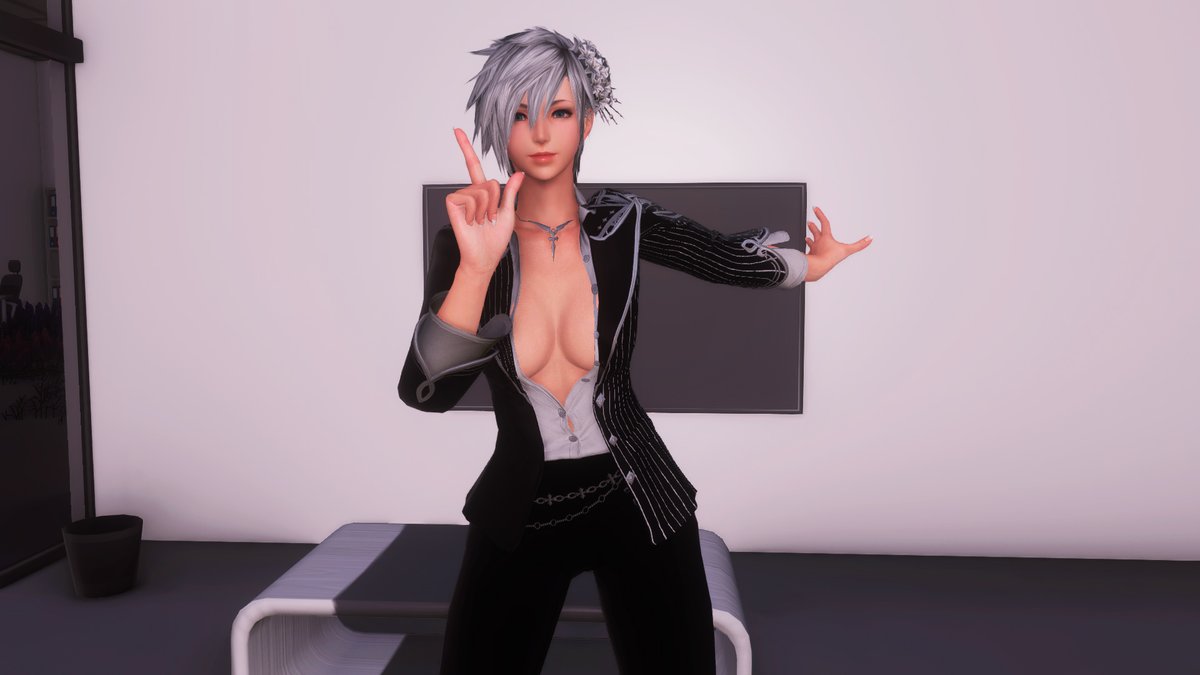 Short hair middies are lovely too!