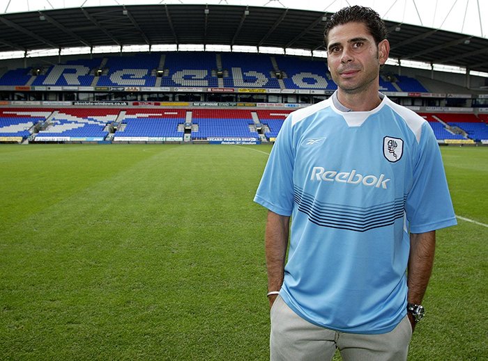 Footballicons90's tweet photo. Former Real Madrid and Spain captain Fernando Hierro finished his professional career at @officialbwfc. What a player he was!  #realmadrid #fernandohierro #boltonwanderers #boltonwanderersfc #trotters #premierleague #spanishcaptain @boltonfans @BoltonWanderFS https://t.co/fdcoittUz8