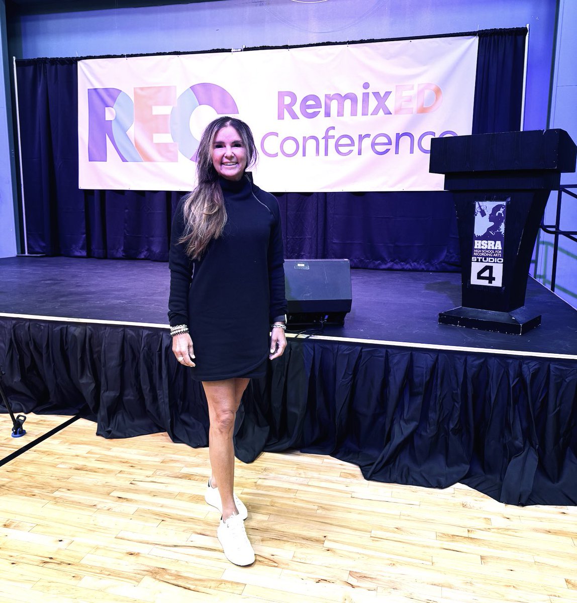 Miss Field tweet media