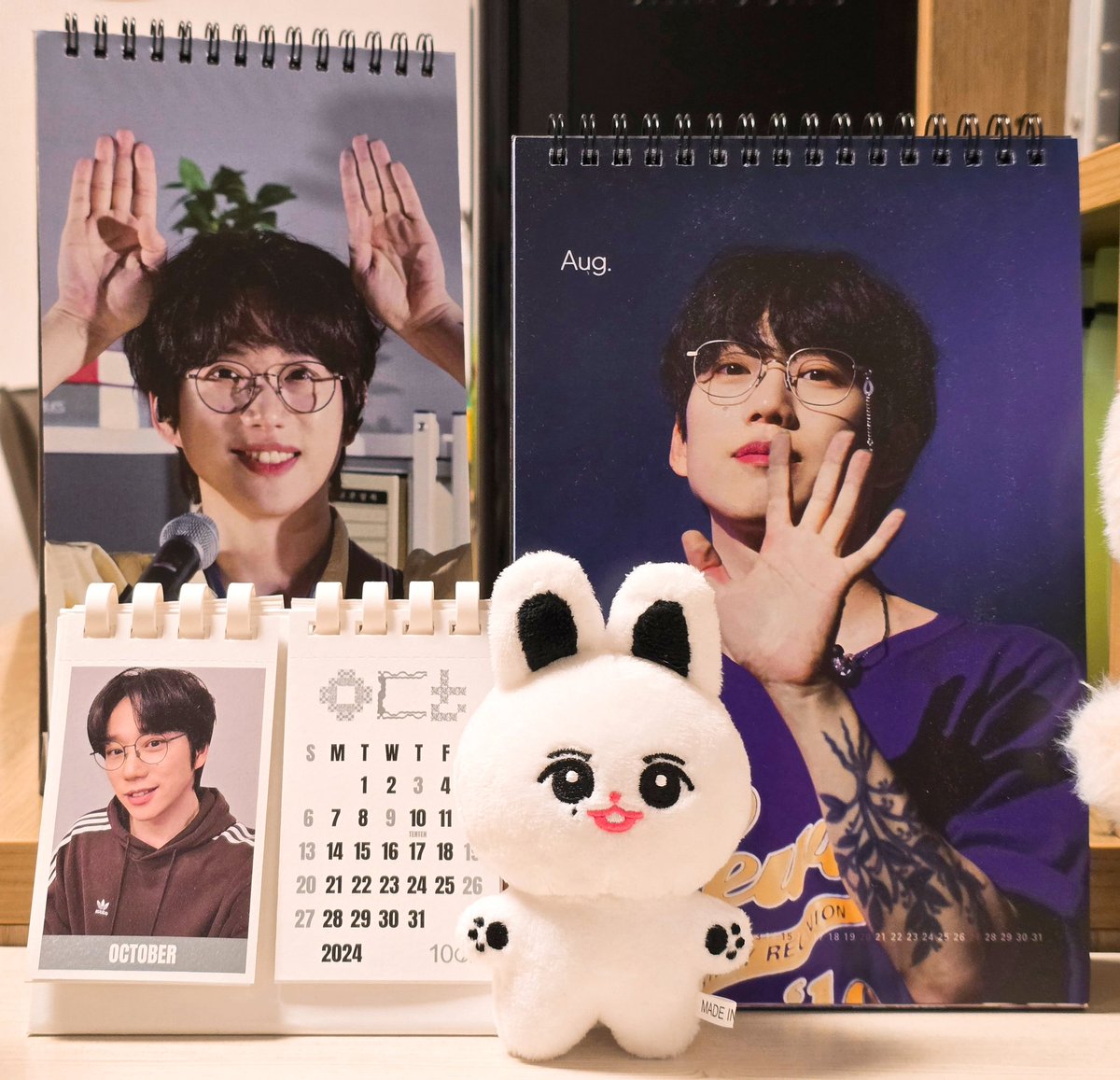 깜열 귀여워 🫢 얼른 안경을 구해줘야겠어