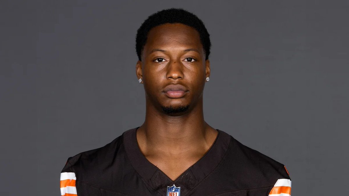 🇺🇸BROWN SPIDER ADVENTURES!!!🇱🇷 #D4L (17-0) tweet media